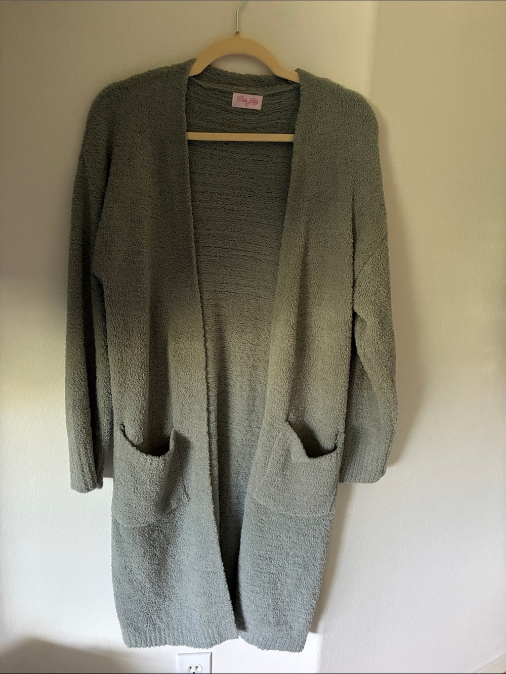Pink Lily gray Open-Front Pocket Cardigan